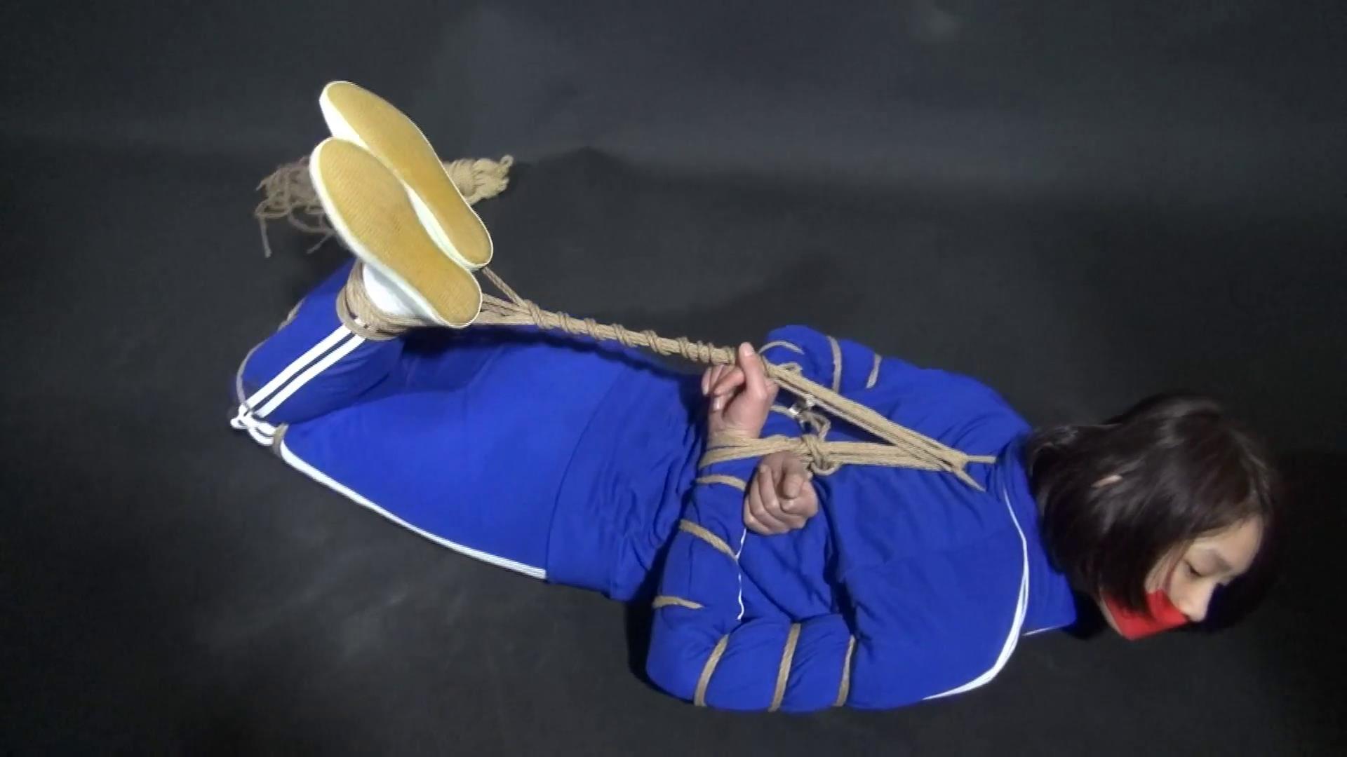 锐度主张 校服白袜[00-04-56][20250424-065141469].jpg