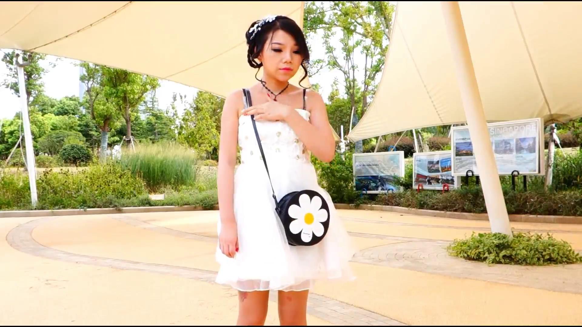 锐度主张 嫣儿公园紧缚 江边 旗袍紧缚驷马[00-00-52][20250426-112839668].jpg