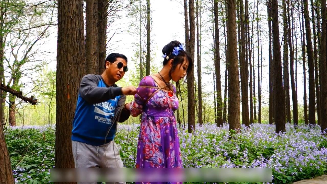 锐度主张 嫣儿长裙黑丝公园紧缚[00-23-39][20250428-071730573].jpg